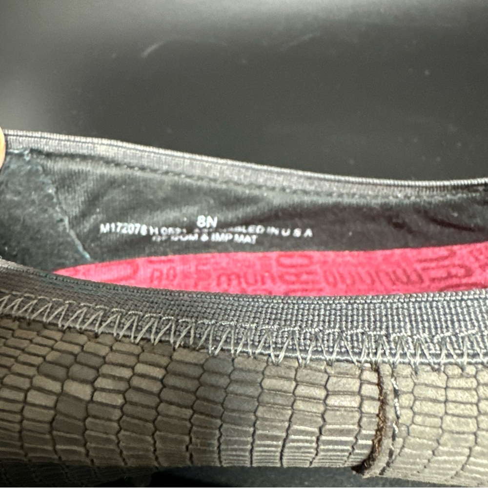 Women's Munro Danielle II Grey Lizard Print Nubuck/Patent Size 8 - Picture 4 of 6